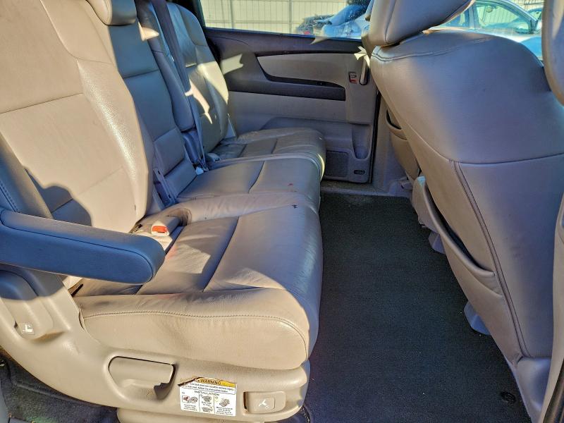 Photo 11 from auction – 2011 HONDA ODYSSEY TO with VIN 5FNRL5H95BB061864