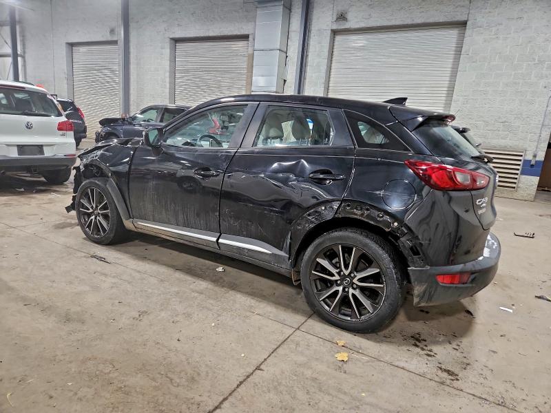 Photo 2 from auction – 2016 MAZDA CX-3 GRAND with VIN JM1DKFD75G0129433
