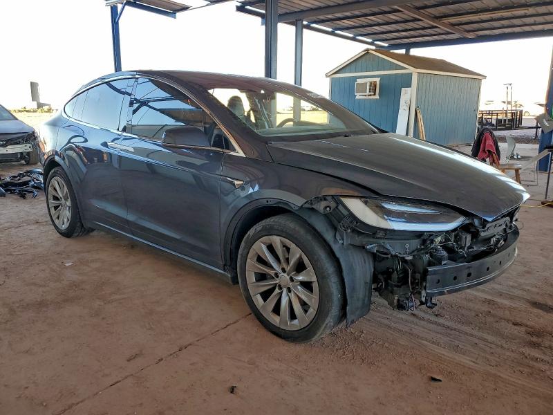 Photo 4 from auction – 2016 TESLA MODEL X with VIN 5YJXCBE24GF027838