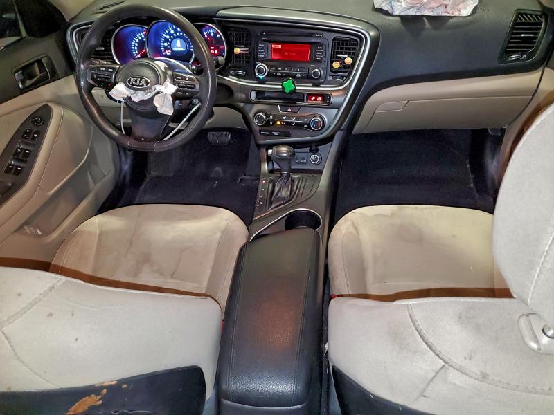 Photo 8 from auction – 2014 KIA OPTIMA with VIN 5XXGM4A79EG348083