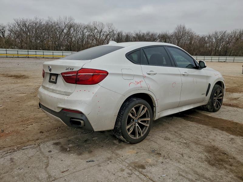 Photo 3 from auction – 2016 BMW X6 XDRIVE5 with VIN 5UXKU6C51G0S82472