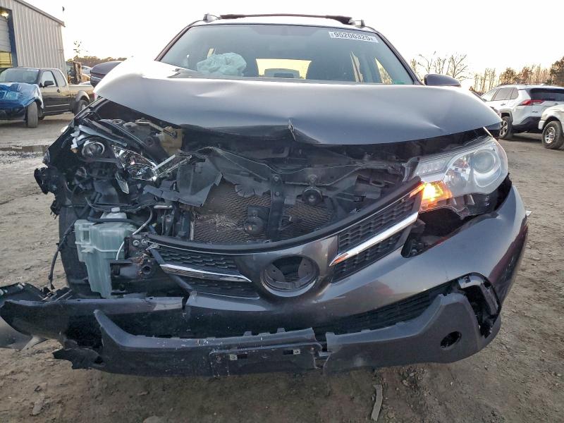 Photo 5 from auction – 2014 TOYOTA RAV4 XLE with VIN JTMRFREV1ED069200