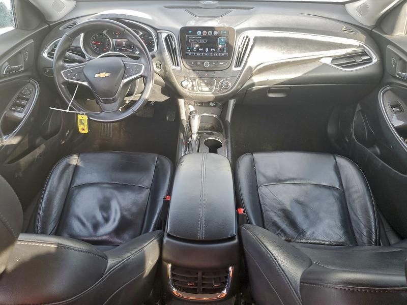 Photo 8 from auction – 2017 CHEVROLET MALIBU LT with VIN 1G1ZE5ST2HF246174