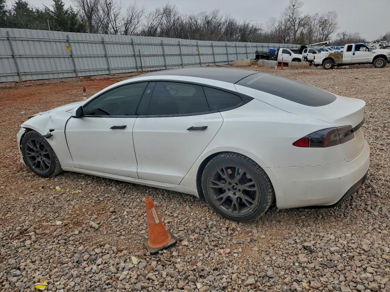 Photo 2 from auction – 2022 TESLA MODEL S with VIN 5YJSA1E53NF461055