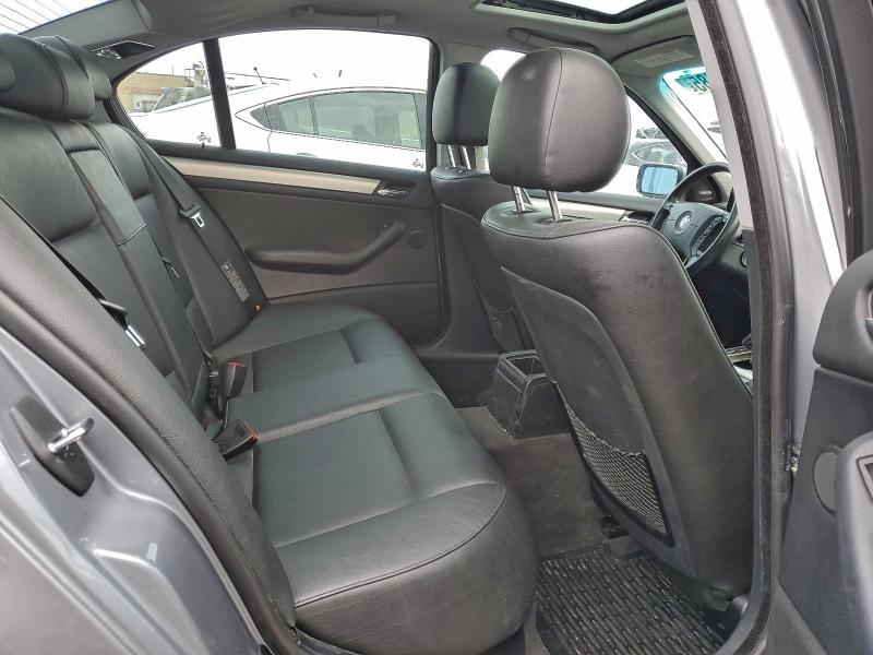 Photo 10 from auction – 2004 BMW 325 I with VIN WBAEV33474KR31948