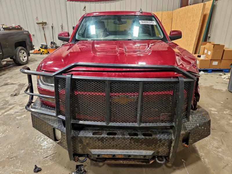 Photo 5 from auction – 2018 CHEVROLET SILVERADO with VIN 3GCUKREC0JG631931