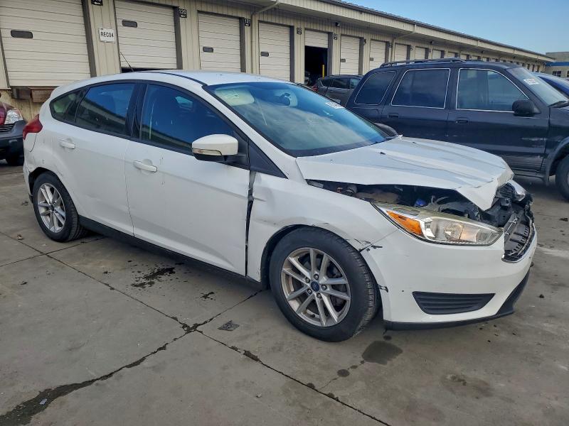 Photo 4 from auction – 2017 FORD FOCUS SE with VIN 1FADP3K28HL296673