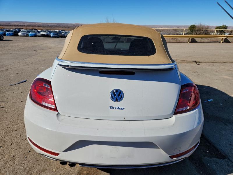 Photo 6 from auction – 2018 VOLKSWAGEN BEETLE S with VIN 3VW5DAAT6JM509319