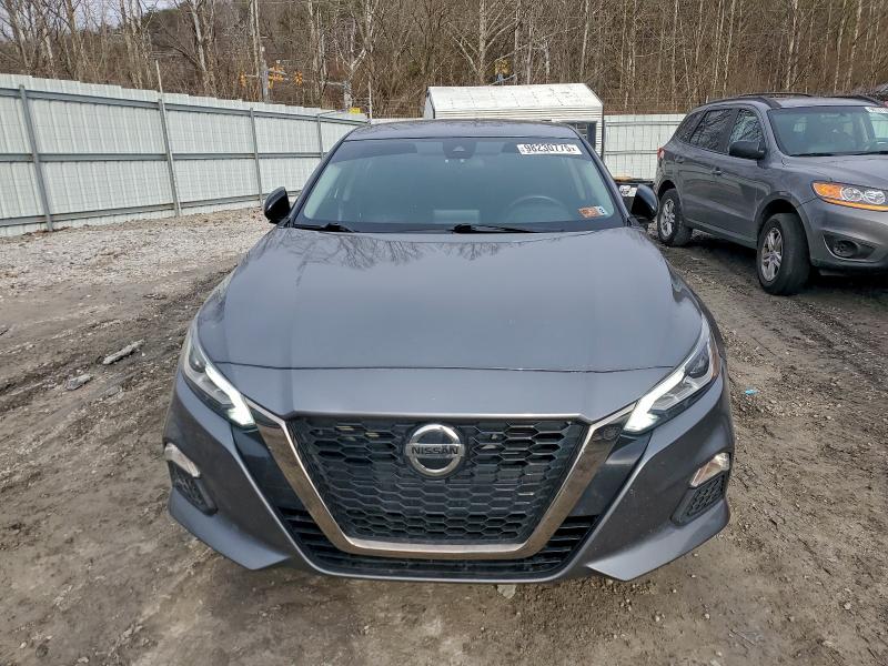 Photo 5 from auction – 2022 NISSAN ALTIMA with VIN 1N4BL4CW7NN318415