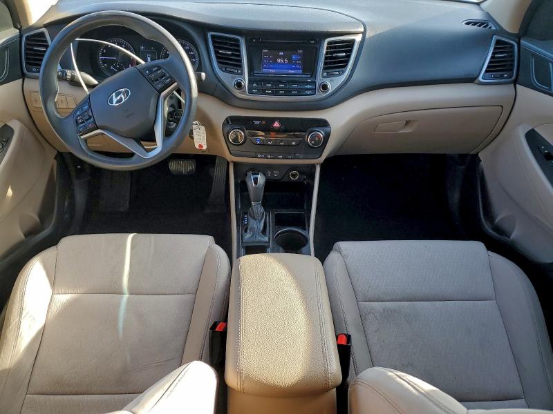 Photo 8 from auction – 2018 HYUNDAI TUCSON SE with VIN KM8J2CA43JU684517
