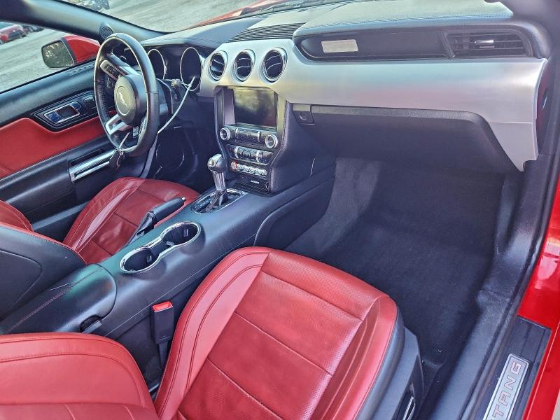 Photo 8 from auction – 2017 FORD MUSTANG with VIN 1FATP8UH7H5317642