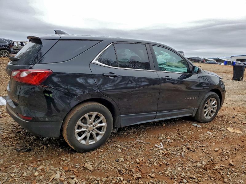 Photo 3 from auction – 2021 CHEVROLET EQUINOX LT with VIN 2GNAXKEV0M6101432