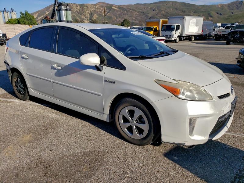 Photo 4 from auction – 2013 TOYOTA PRIUS with VIN JTDKN3DU0D1706961