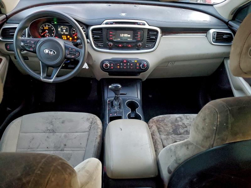 Photo 8 from auction – 2017 KIA SORENTO with VIN 5XYPGDA3XHG284267