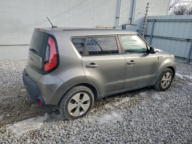 Photo 3 from auction – 2015 KIA SOUL with VIN KNDJN2A20F7171493
