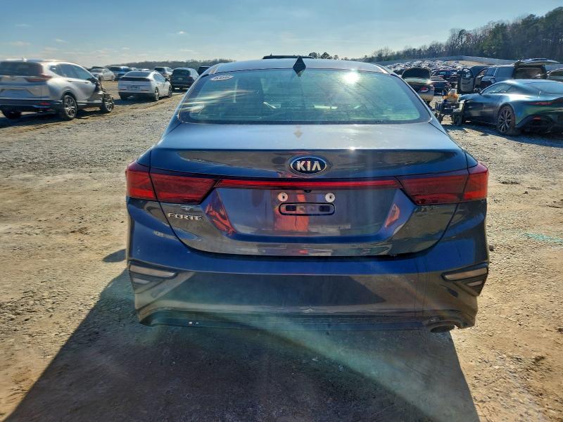 Photo 6 from auction – 2021 KIA FORTE FE with VIN 3KPF24AD4ME324871