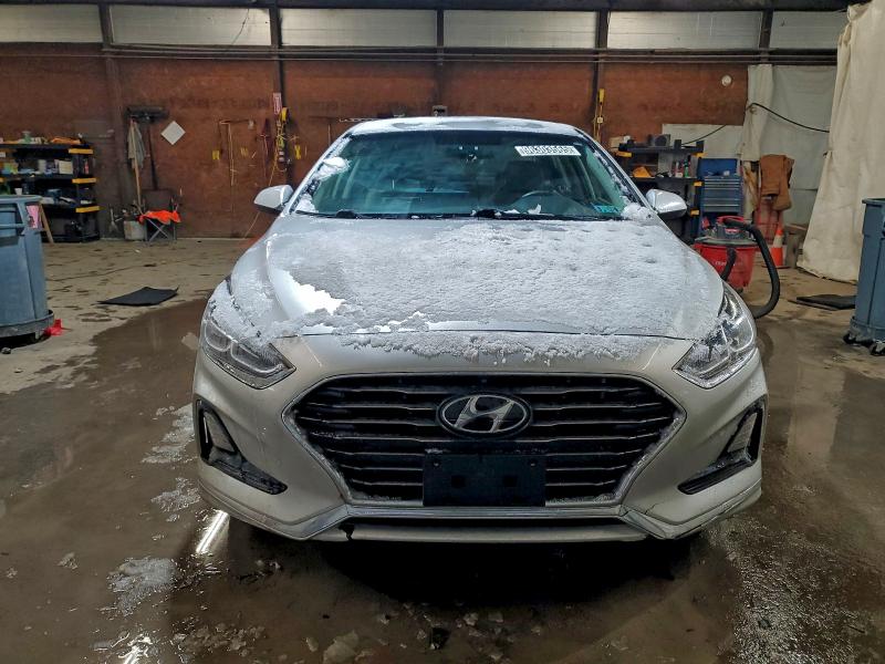 Photo 5 from auction – 2019 HYUNDAI SONATA with VIN 5NPE24AF2KH731092