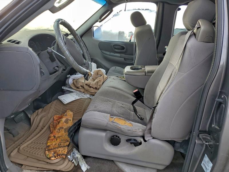 Photo 7 from auction – 2004 FORD F-150 with VIN 2FTRX17294CA84561
