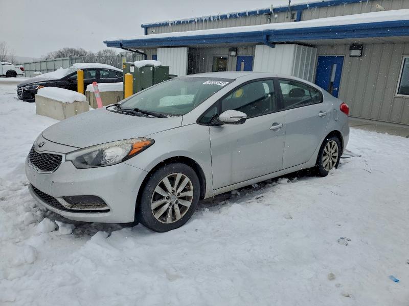 Photo 1 from auction – 2016 KIA FORTE LX with VIN KNAFX4A60G5550177