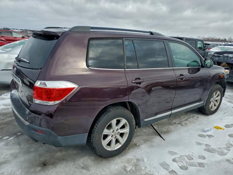 Photo 3 from auction – 2012 TOYOTA HIGHLANDER with VIN 5TDBK3EH9CS118049