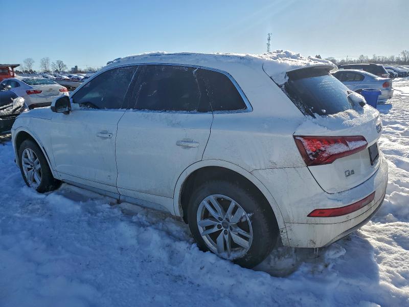 Photo 2 from auction – 2018 AUDI Q5 PREMIUM with VIN WA1ANAFY4J2245974