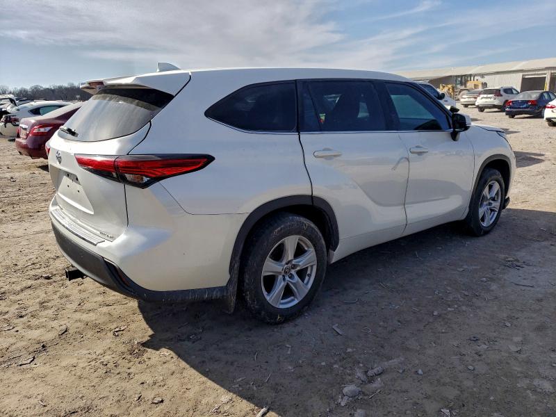 Photo 3 from auction – 2020 TOYOTA HIGHLANDER with VIN 5TDBZRBH5LS012832