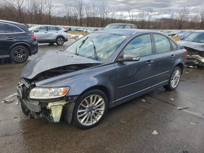 VOLVO S40 2011 with VIN YV1672MS6B2535476 - Photo from auction