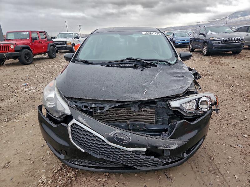 Photo 5 from auction – 2015 KIA FORTE LX with VIN KNAFK4A60F5271258