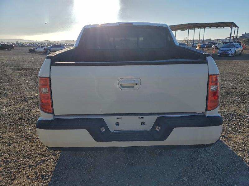 Photo 6 from auction – 2014 HONDA RIDGELINE with VIN 5FPYK1F74EB003300