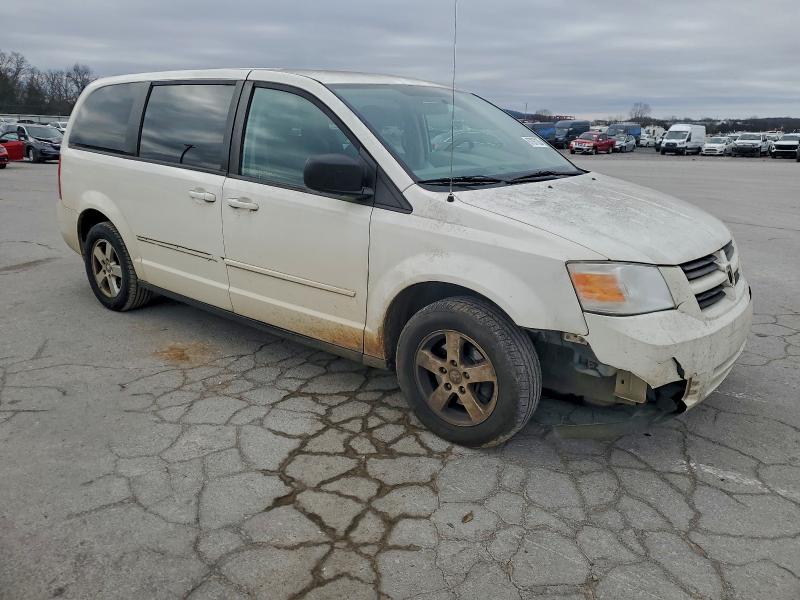 Photo 4 from auction – 2010 DODGE GRAND CARA with VIN 2D4RN4DE9AR171538