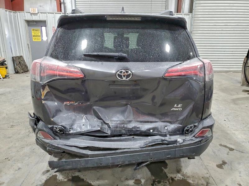 Photo 6 from auction – 2018 TOYOTA RAV4 LE with VIN JTMBFREV5JJ227003