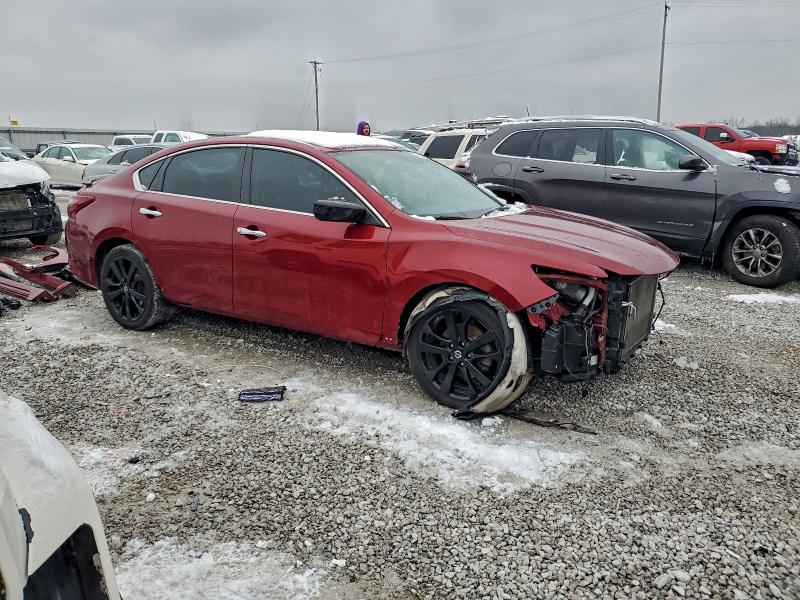 Photo 4 from auction – 2017 NISSAN ALTIMA 2.5 with VIN 1N4AL3AP7HC229672