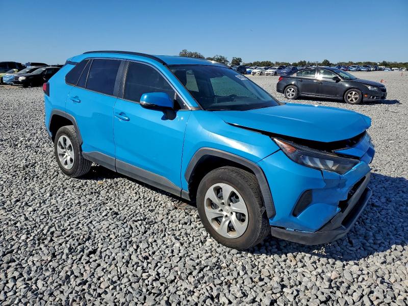 Photo 4 from auction – 2020 TOYOTA RAV4 LE with VIN 2T3K1RFVXLC053917