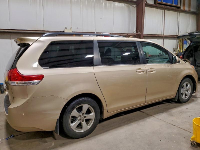 صورة رقم 3 من المزاد - 2012 TOYOTA SIENNA LE مع VIN 5TDKK3DC7CS212873