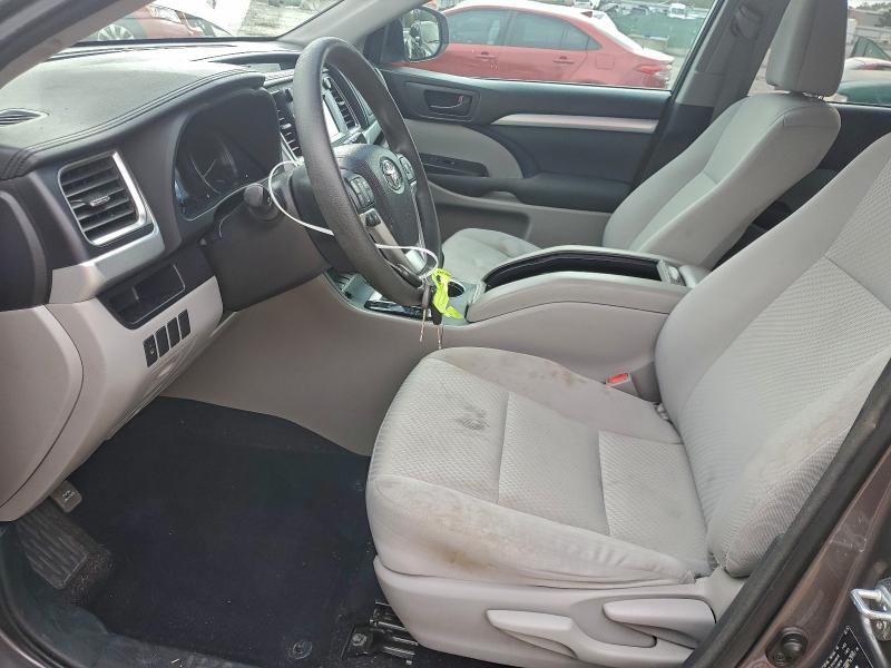Photo 7 from auction – 2015 TOYOTA HIGHLANDER with VIN 5TDZARFHXFS013012