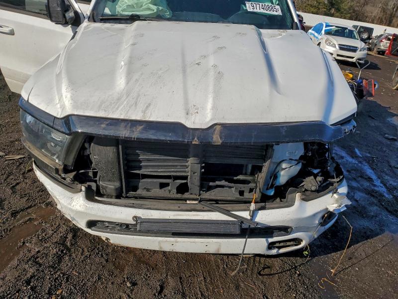 Photo 11 from auction – 2022 RAM 1500 BIG H with VIN 1C6RREMT4NN306294