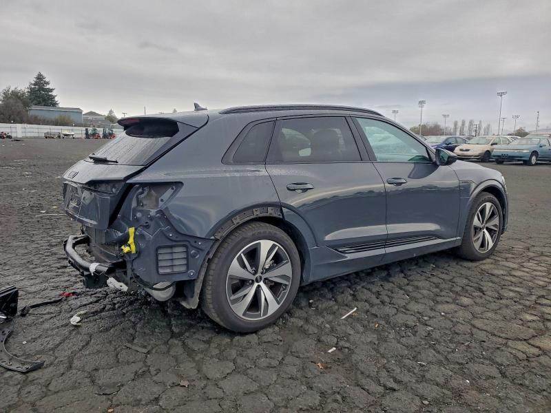 Photo 3 from auction – 2024 AUDI Q8 E-TRON with VIN WA14AAGE6RB053237