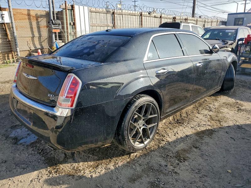 Photo 3 from auction – 2013 CHRYSLER 300C with VIN 2C3CCAEG8DH520338