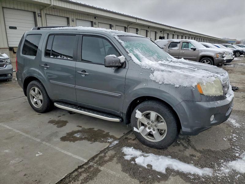 Photo 4 from auction – 2011 HONDA PILOT EXL with VIN 5FNYF4H61BB011014