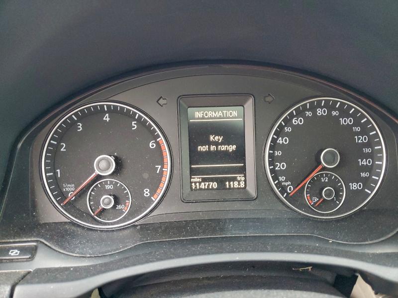Photo 9 from auction – 2012 VOLKSWAGEN EOS LUX with VIN WVWFW7AH0CV003493