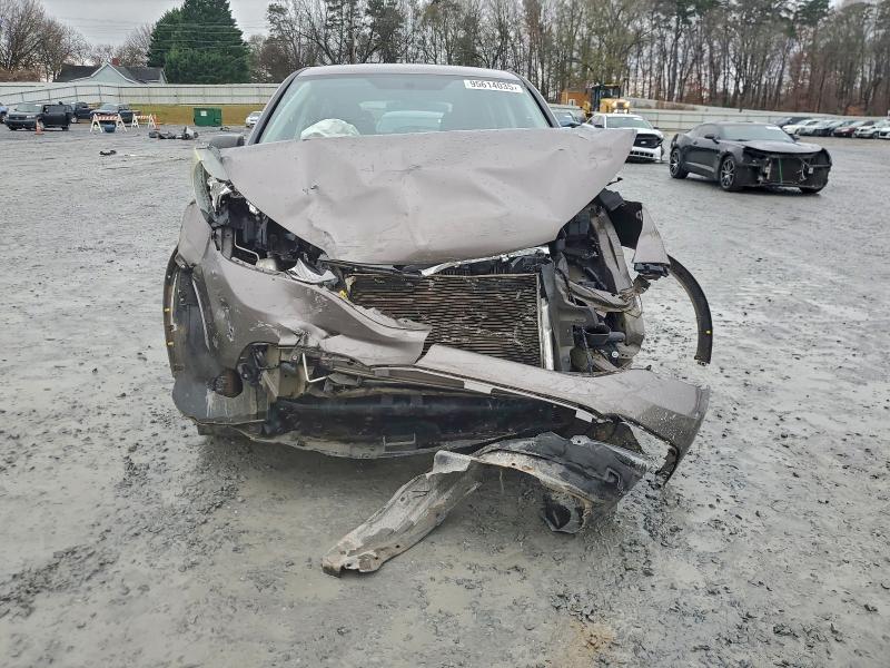 Photo 5 from auction – 2014 HONDA CR-V with VIN 2HKRM3H37EH564606
