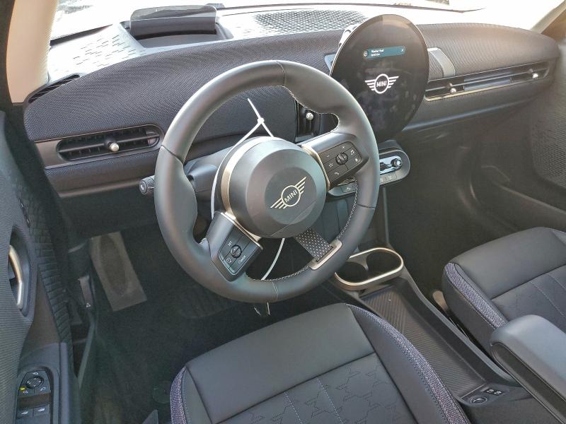 Photo 8 from auction – 2025 MINI COOPER S with VIN WMW23GD09S2W96591