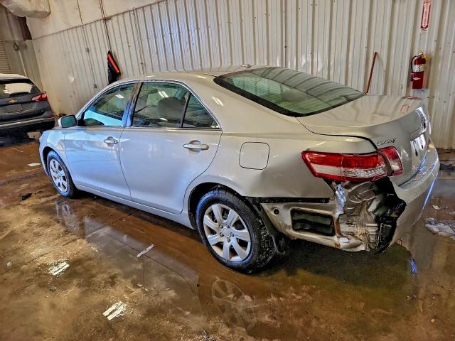 Photo 2 from auction – 2010 TOYOTA CAMRY BASE with VIN 4T4BF3EK2AR048436