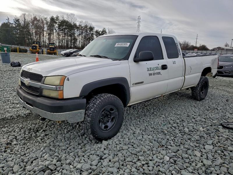 CHEVROLET SILVERADO 2004 with VIN 1GCHC29U64E114962 - Photo from auction