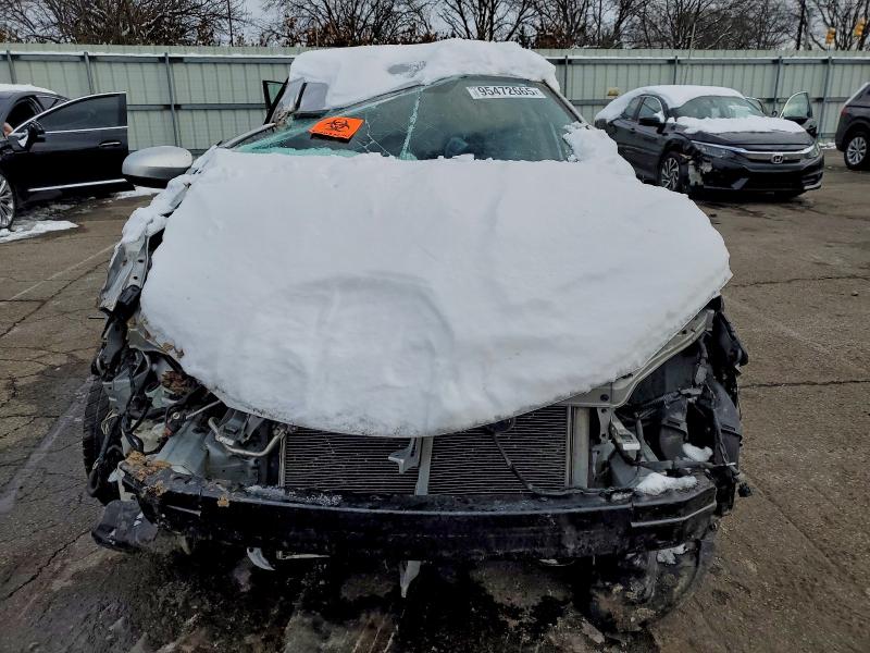 Photo 5 from auction – 2015 TOYOTA COROLLA L with VIN 2T1BURHE3FC294297