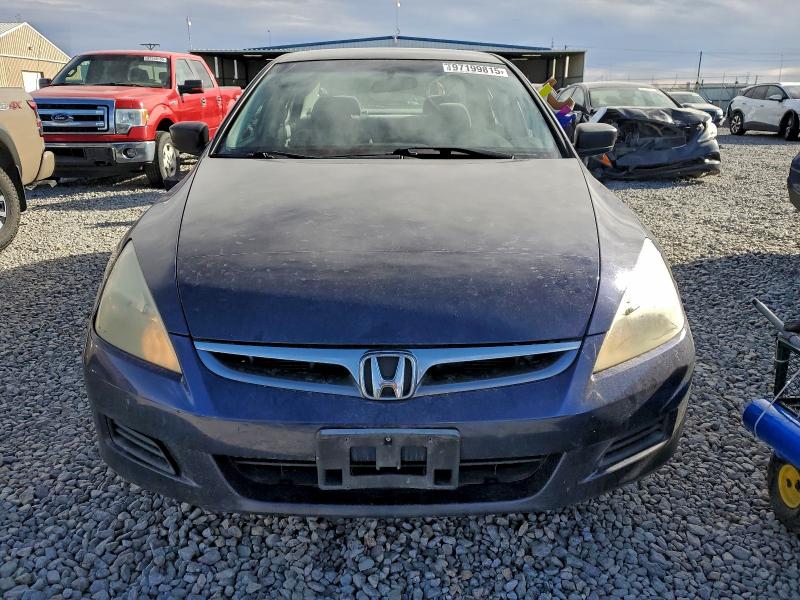 Photo 5 from auction – 2007 HONDA ACCORD with VIN JHMCM56117C005357