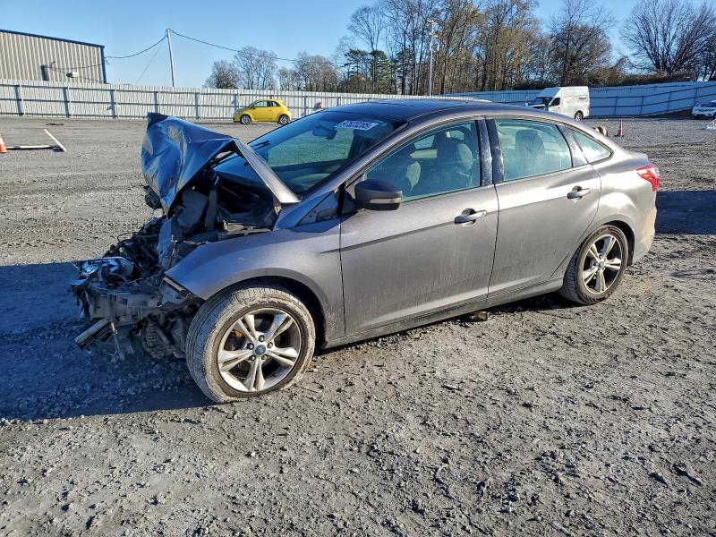 FORD FOCUS SE 2014 with VIN 1FADP3F20EL140083 - Photo from auction