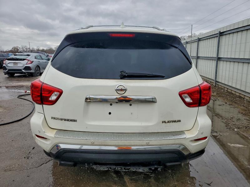 Photo 6 from auction – 2019 NISSAN PATHFINDER with VIN 5N1DR2MN2KC649871