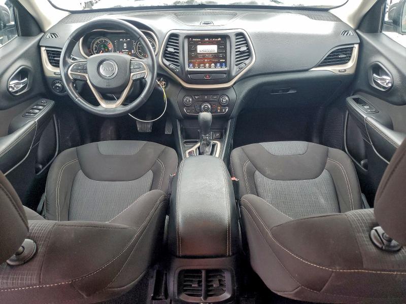 Photo 8 from auction – 2016 JEEP CHEROKEE L with VIN 1C4PJLCB4GW128114
