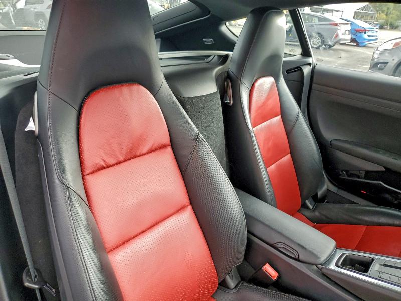 Photo 10 from auction – 2015 PORSCHE CAYMAN with VIN WP0AA2A89FK164135